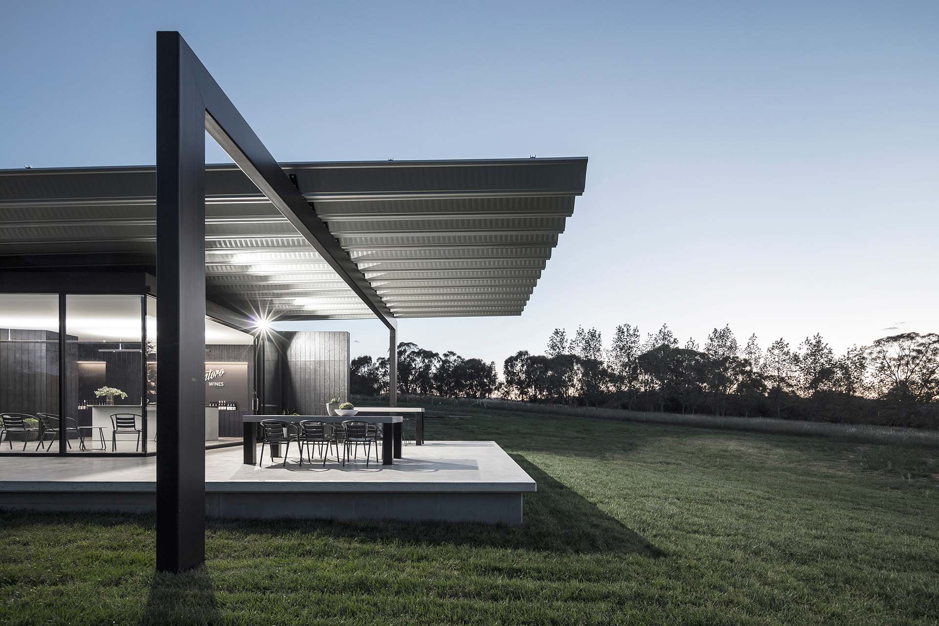 Contemporary cellar door with cantilevered steel pergola, Source Architects project