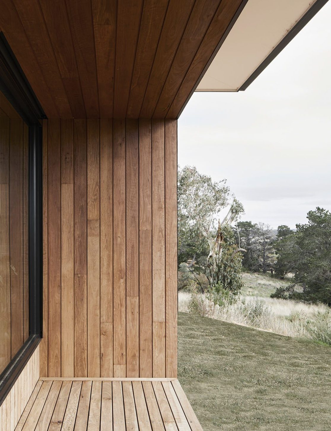 Source Architects Black House